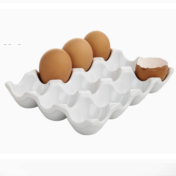 HIC Porcelain/Ceramic Kitchen Crate Fine White Holds 1-Doz. Eggs - Picture 2 of 8
